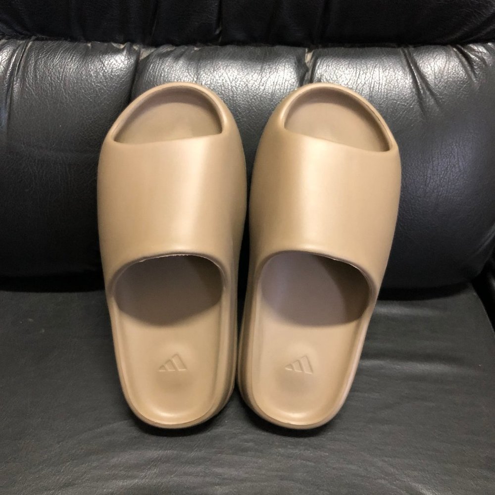 Yeezy Slides